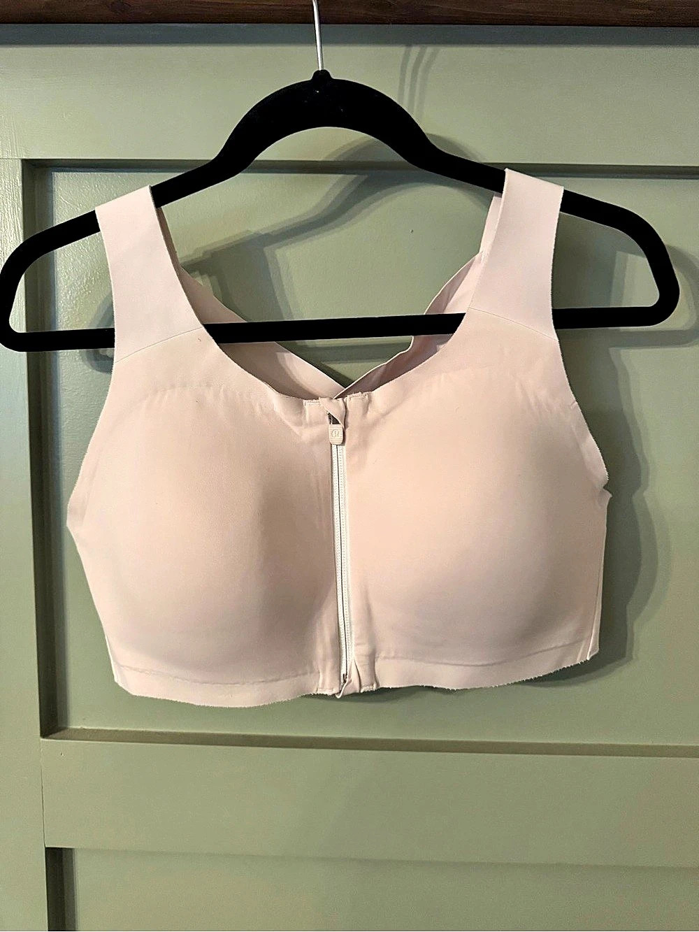lululemon Enlite Bra Zip Front Sports Bra Pink 38D